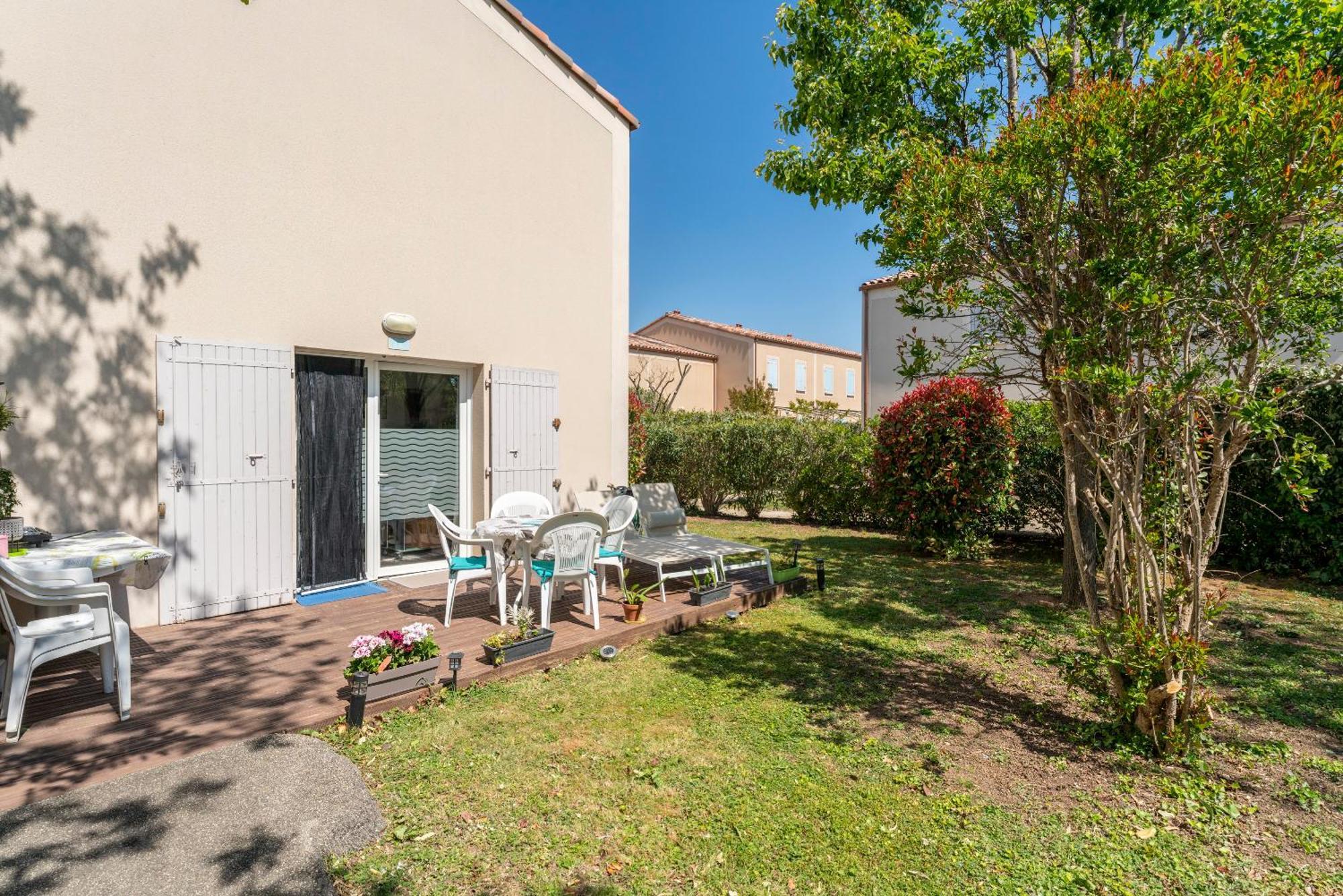 Les Demeures Du Ventoux Villa Aubignan Exterior photo